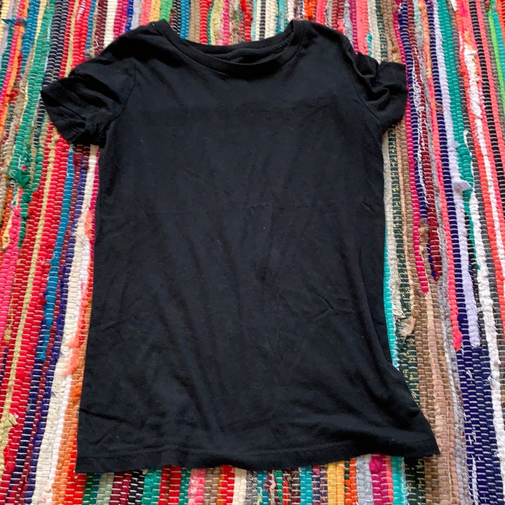 A plain black t